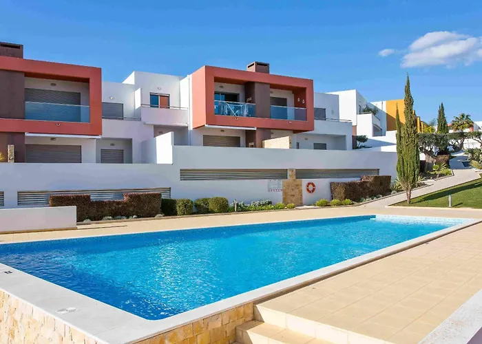 Albufeira Sunny Apartment 3 With Pool By Homing
